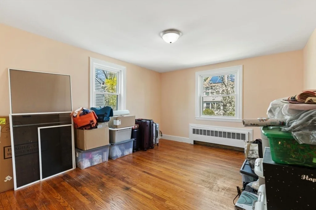 Photo of 152 Springvale Ave