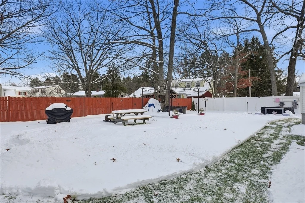 Photo of 8 Crest Drive