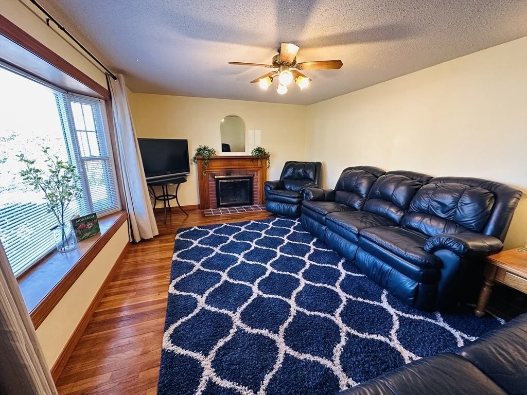 Photo of 41 Kerry Dr