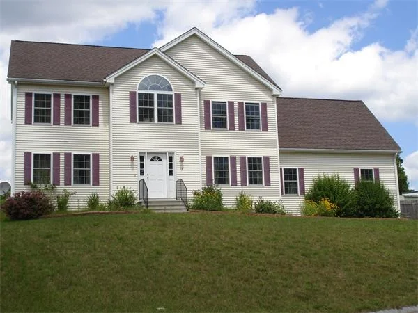 Photo of 19 Redgate Rd