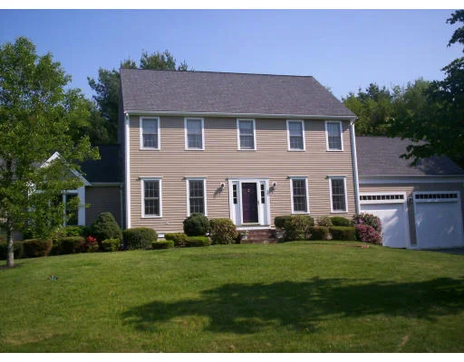 Photo of 66 Partridge Brook Circle