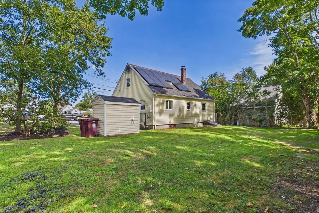Photo of 22 Myrtle Ave