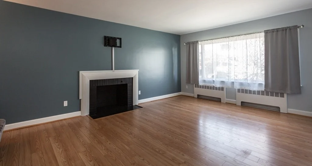 Photo of 277 Valentine St