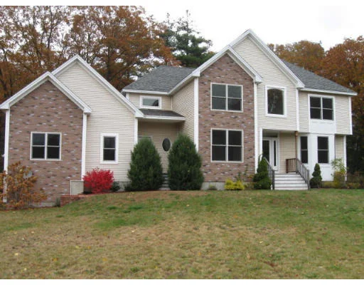 Photo of 16-B Fuller Ln