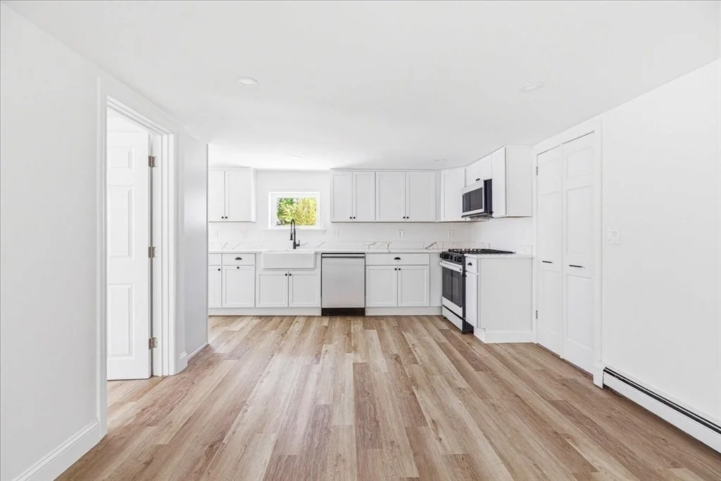 Photo of 64 Rosepoint Ave