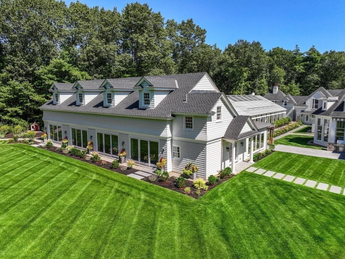 Photo of 210 Monument Farm Road
