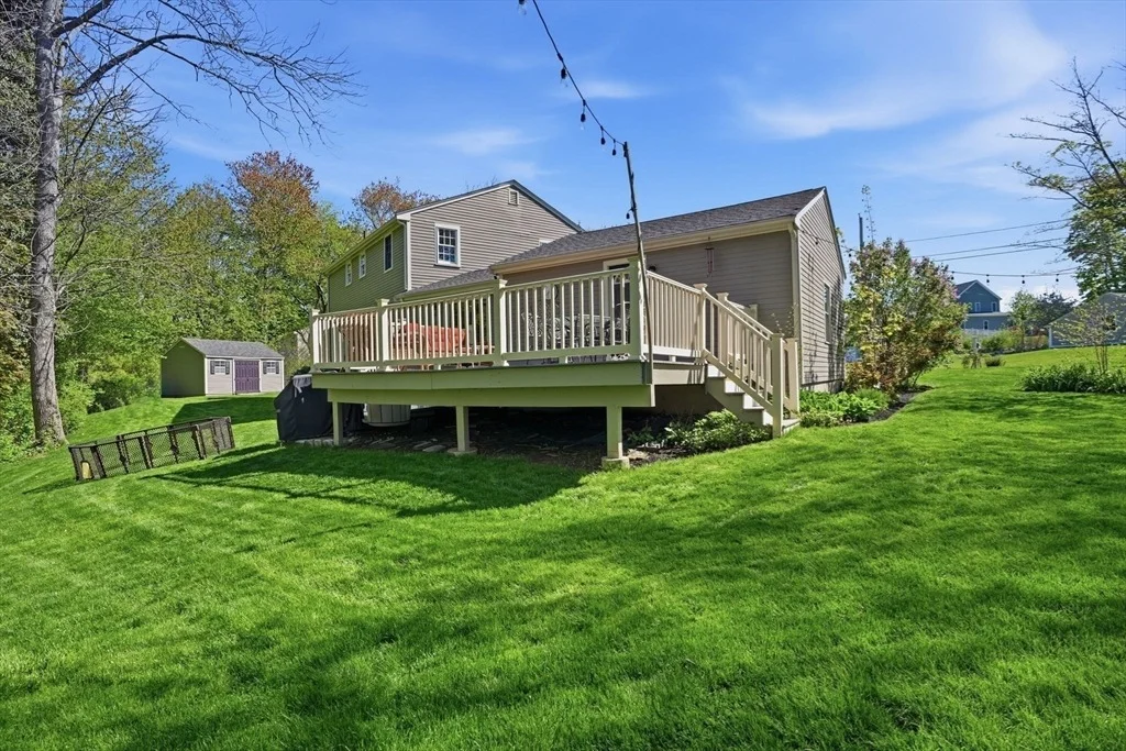 Photo of 33 Whittier Dr