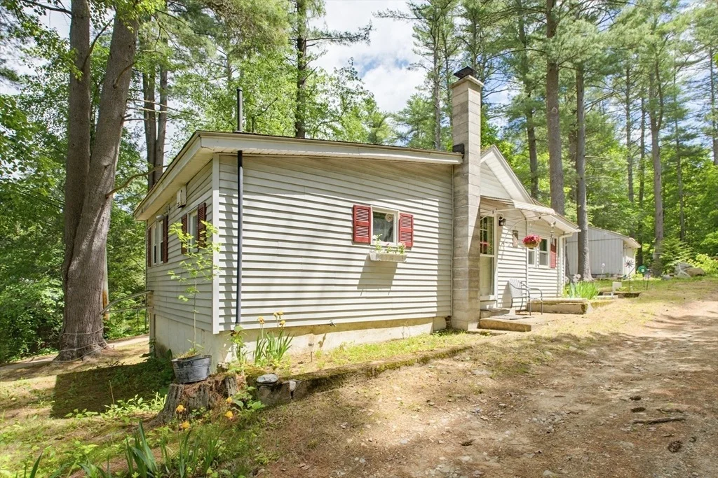 Photo of 104 Piney Lane