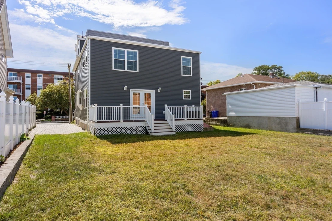 Photo of 89 Devir St