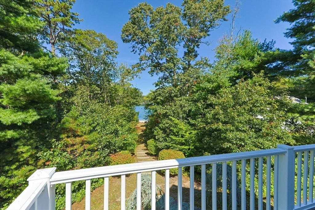 Photo of 783 Santuit-Newton