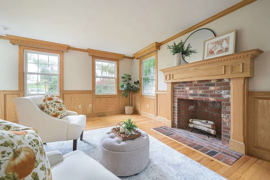 Photo of 49 Fieldstone Dr