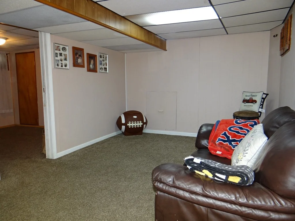 Photo of 25 Marshall Ave