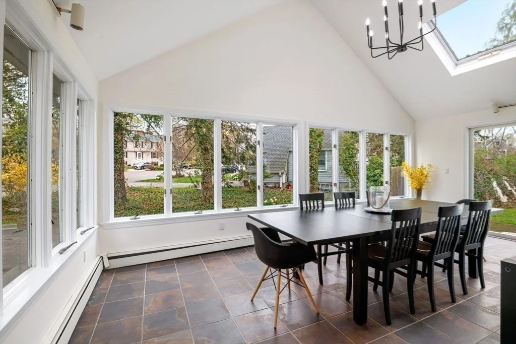 Photo of 8 Marbee Rd