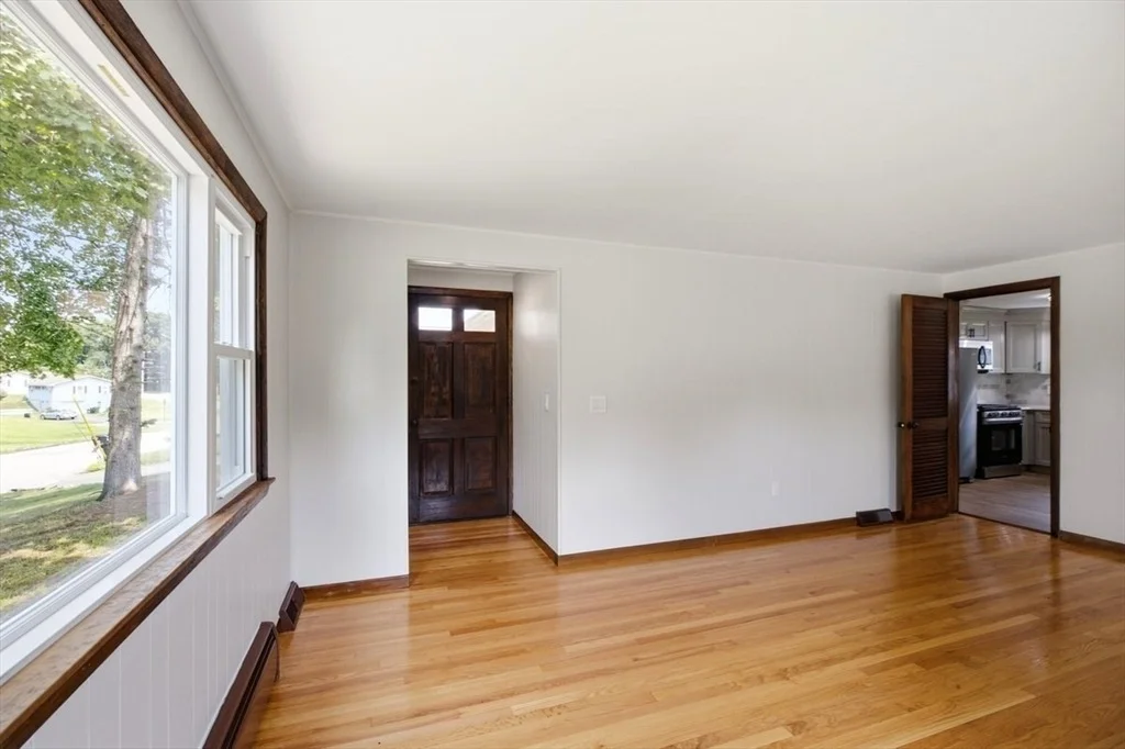 Photo of 142 Olko Circle