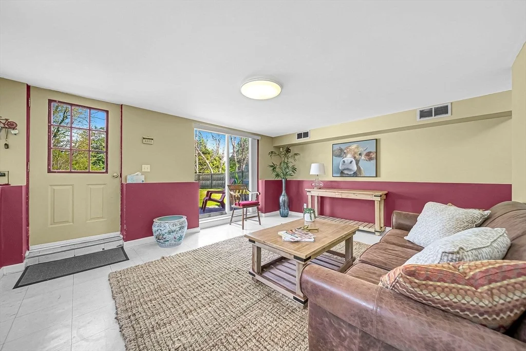 Photo of 461 High Rock Street