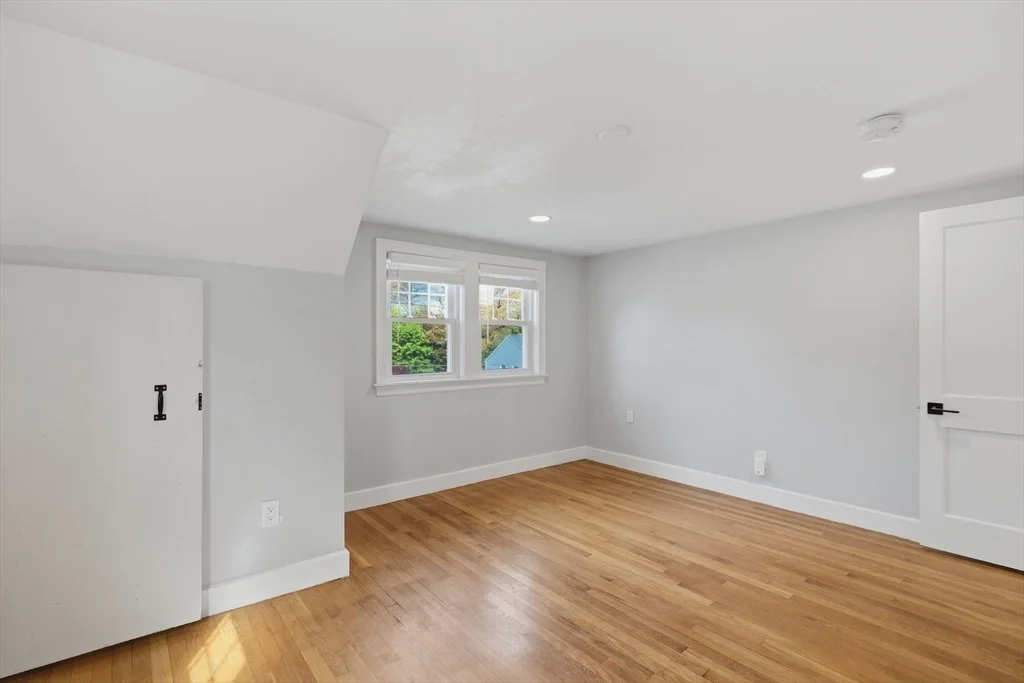 Photo of 13 Marilyn Drive
