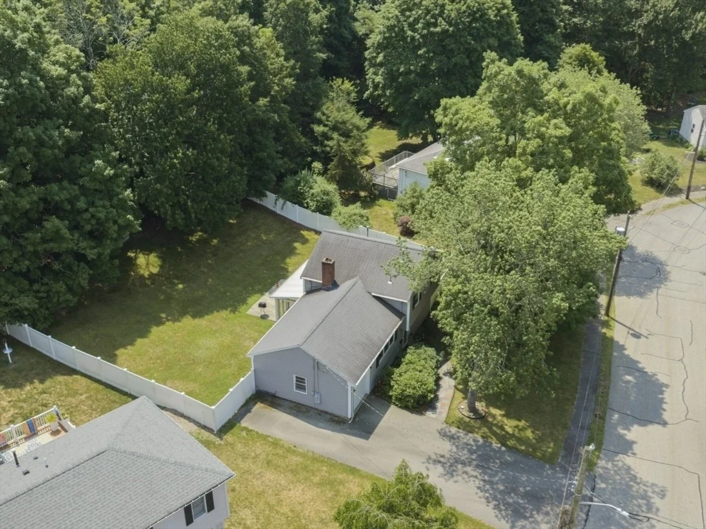 Photo of 5 Whiting Ave
