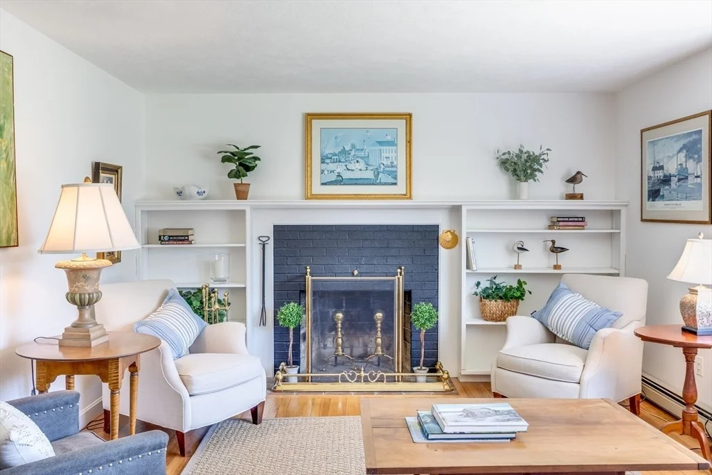 Photo of 40 Marshview Circle