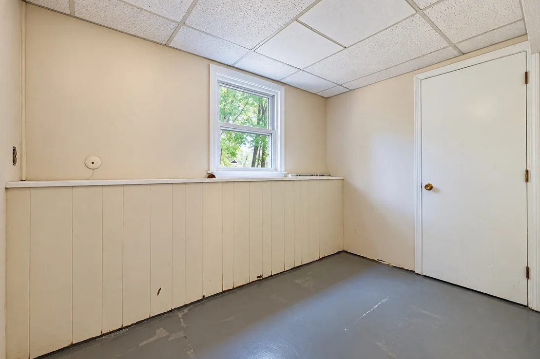 Photo of 5 Glenwood Cir