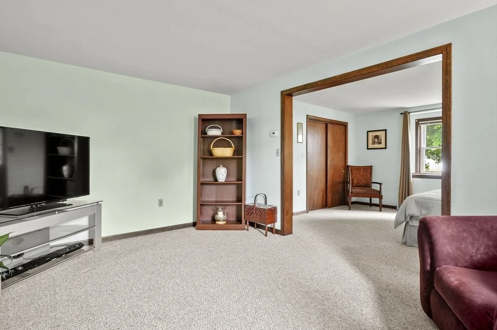 Photo of 8 Messina Circle