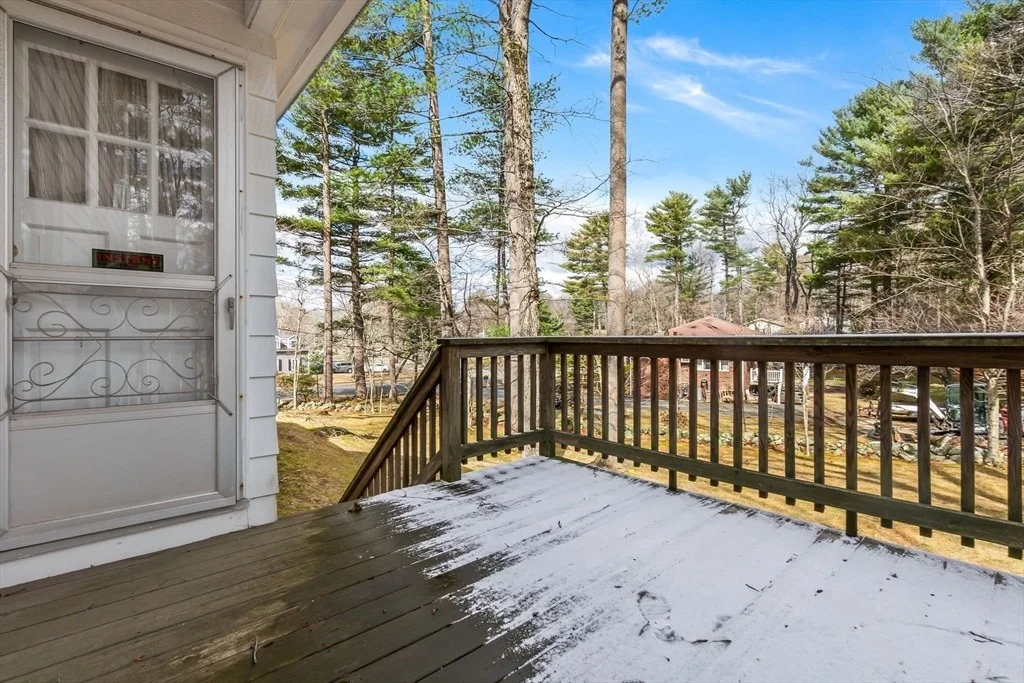 Photo of 26 Ledgewood Dr