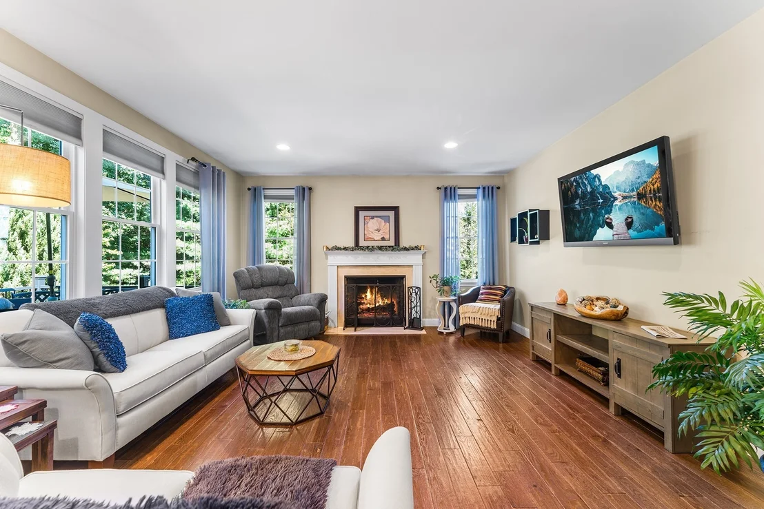 Photo of 32 Howarth Dr