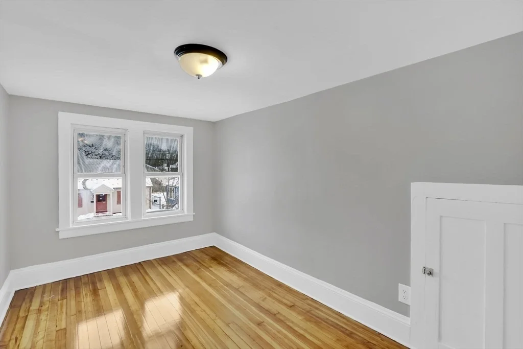 Photo of 11 Ina St