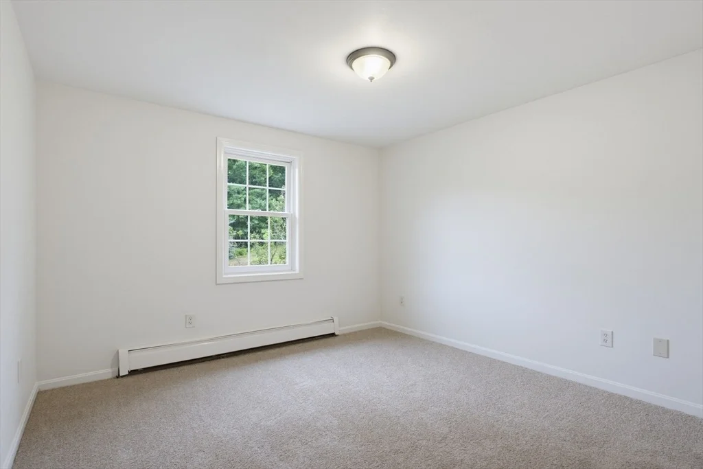 Photo of 290 Bemis Rd
