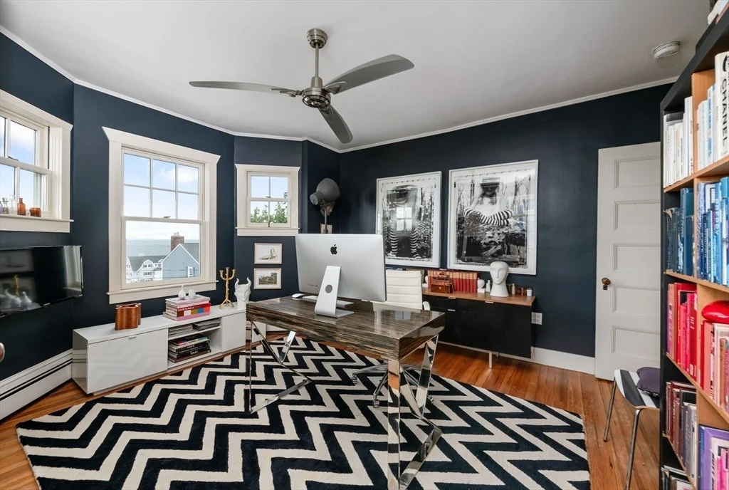 Photo of 46 Holbrook Ave