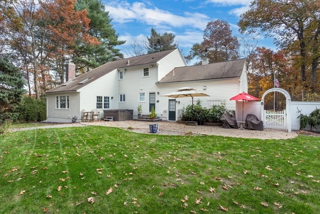 Photo of 48 Skyline Dr
