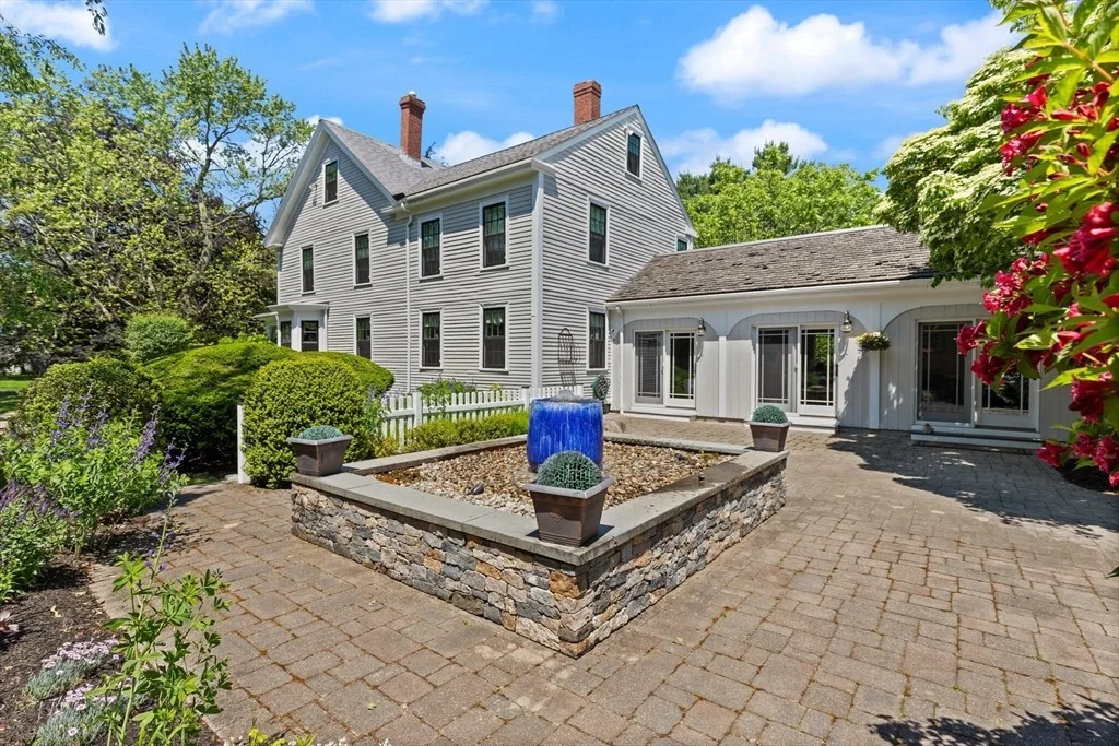 Photo of 240 Canton St