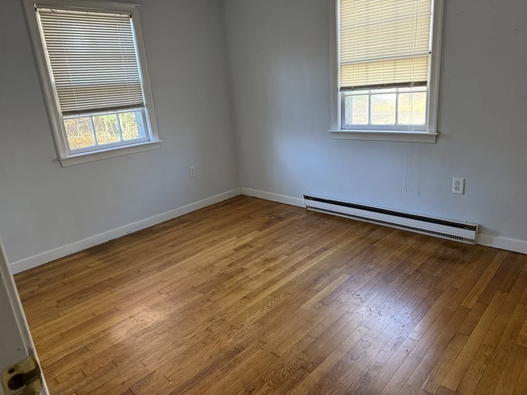 Photo of 5 Huckleberry Ln