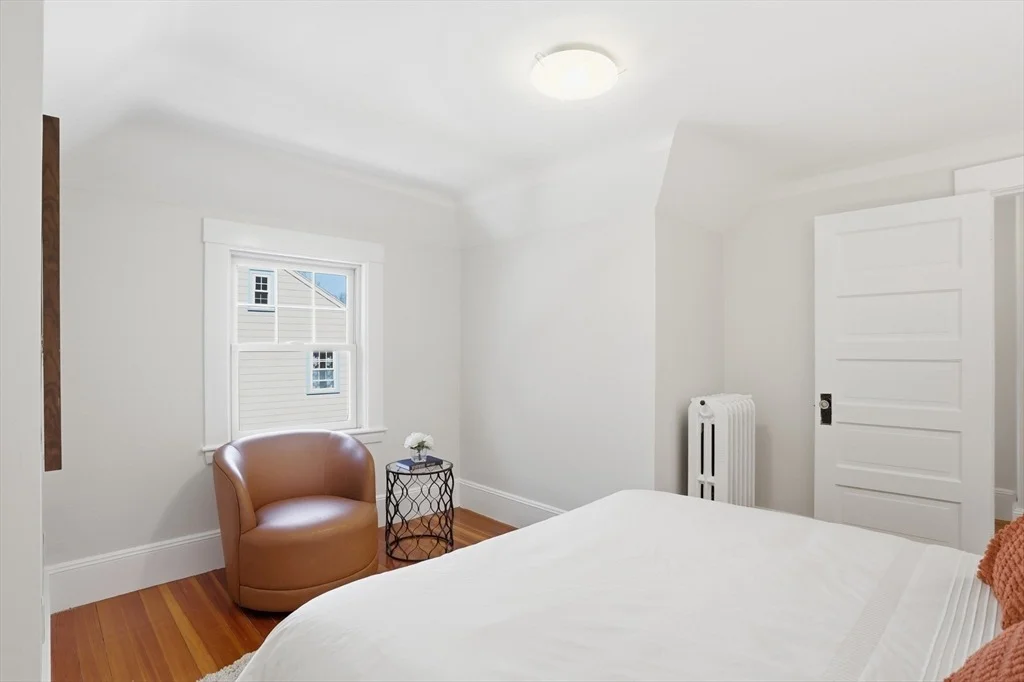 Photo of 231 Wachusett Avenue