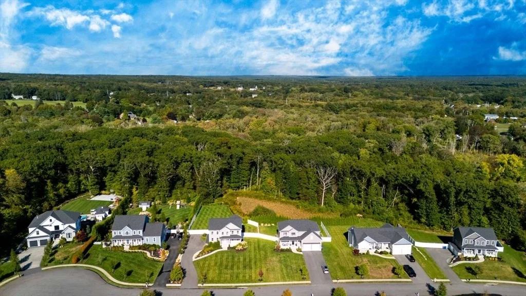 Photo of 9 Hidden Hills Drive