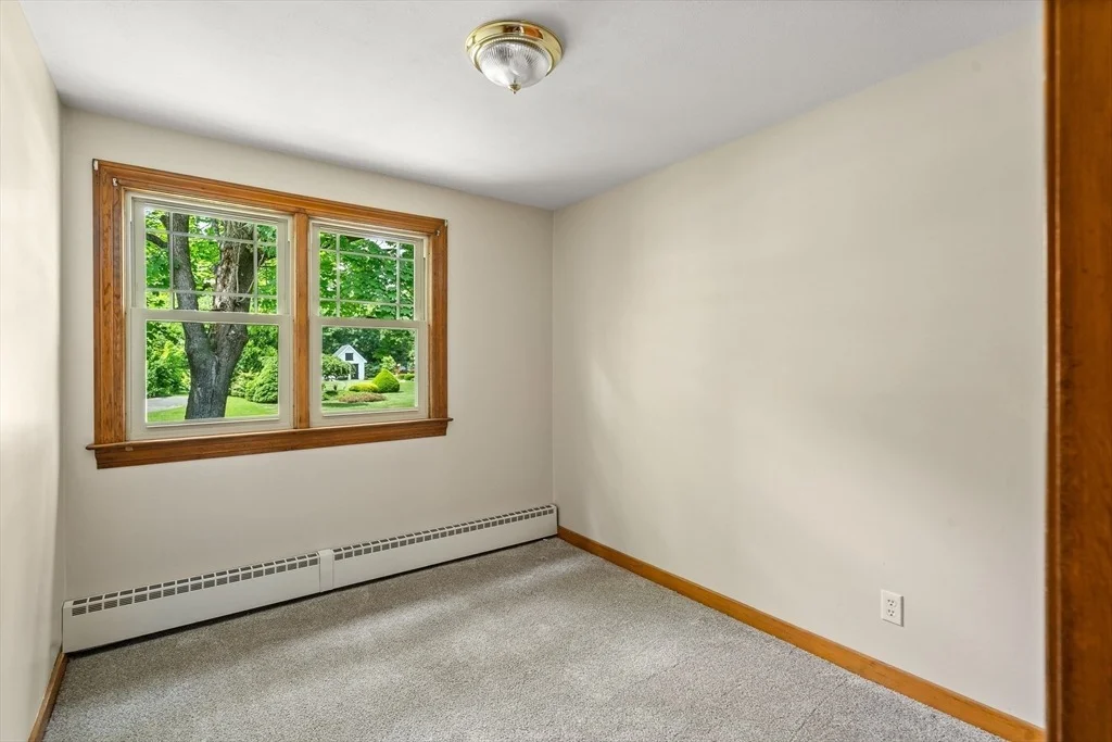 Photo of 16 Sheldon Ave