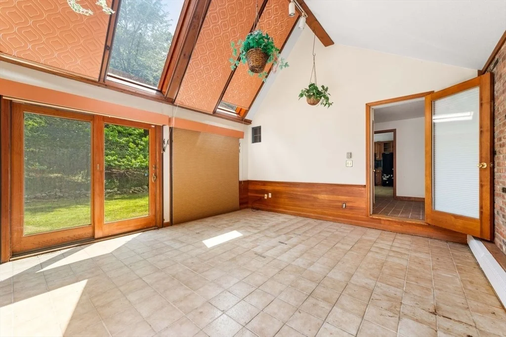 Photo of 95 Lawrence Rd