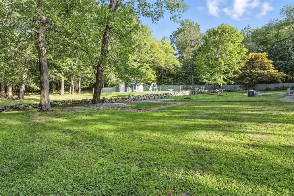 Photo of 14 Alderbrook Drive