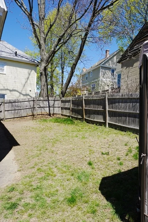 Photo of 112 Durant St