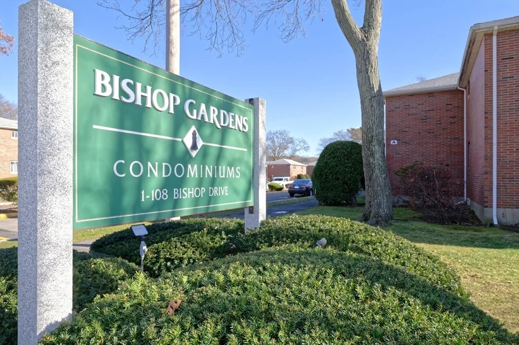 Photo of Unit 4 at 4 Bishop Dr
