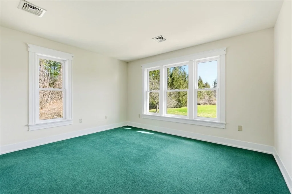 Photo of 365 Middle St