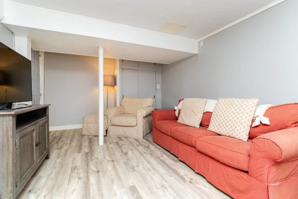 Photo of 49 Brookside Rd
