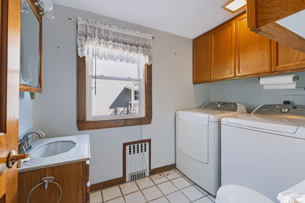 Photo of 64 Locust St