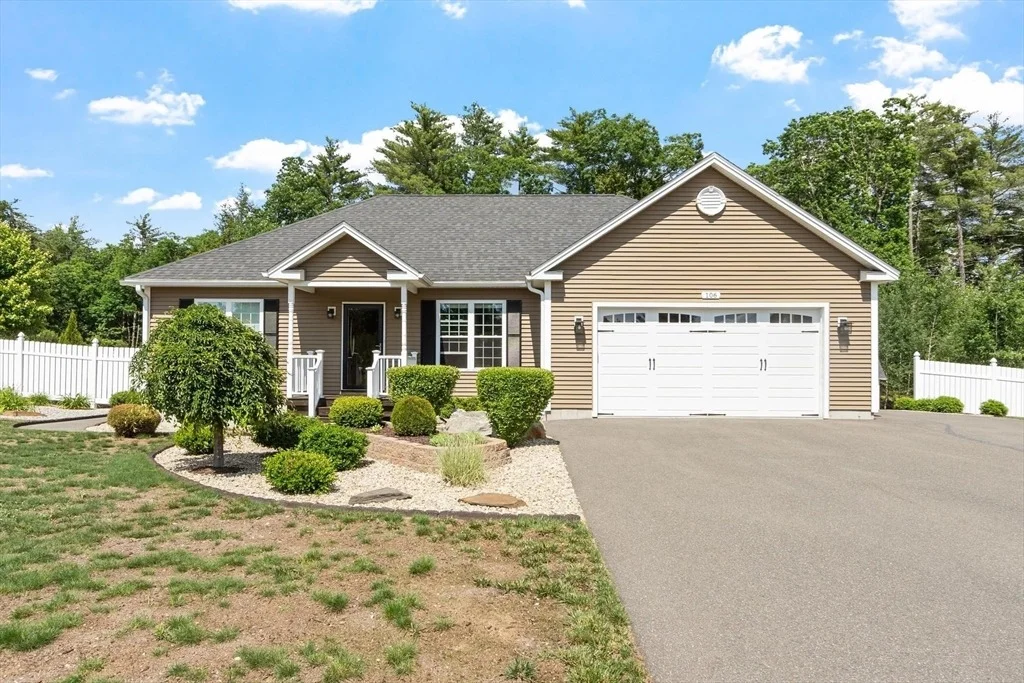 Photo of 106 Drew Blvd