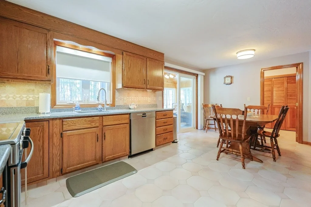 Photo of 18 Joseph Rd