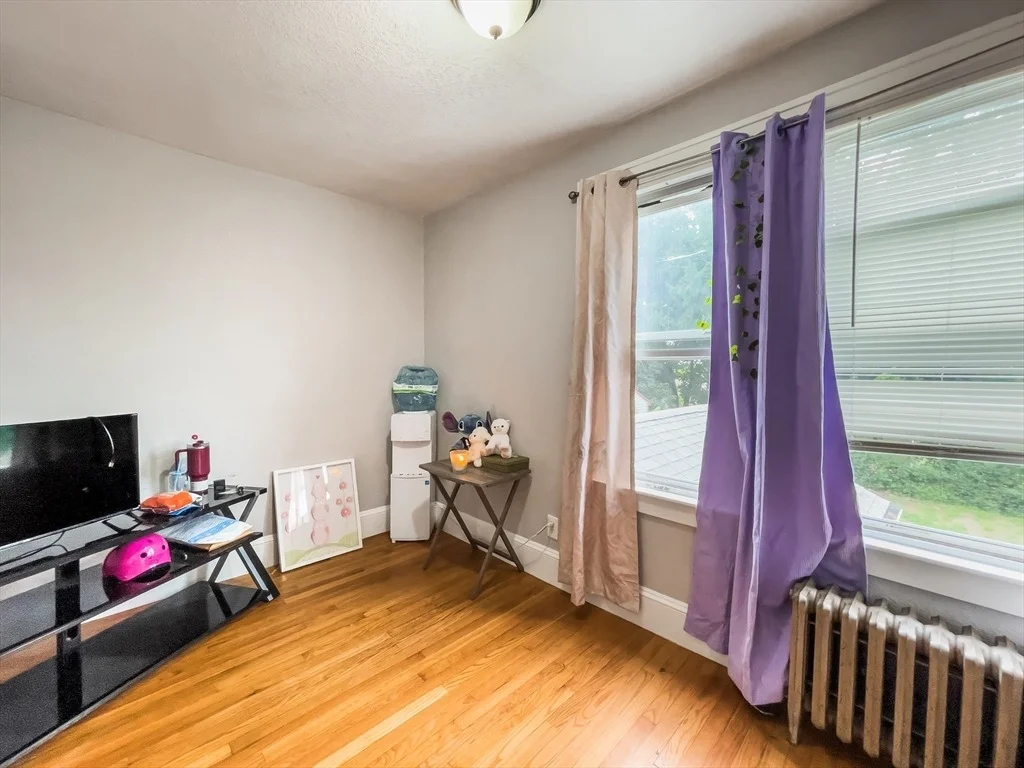 Photo of 38 Ames Ave