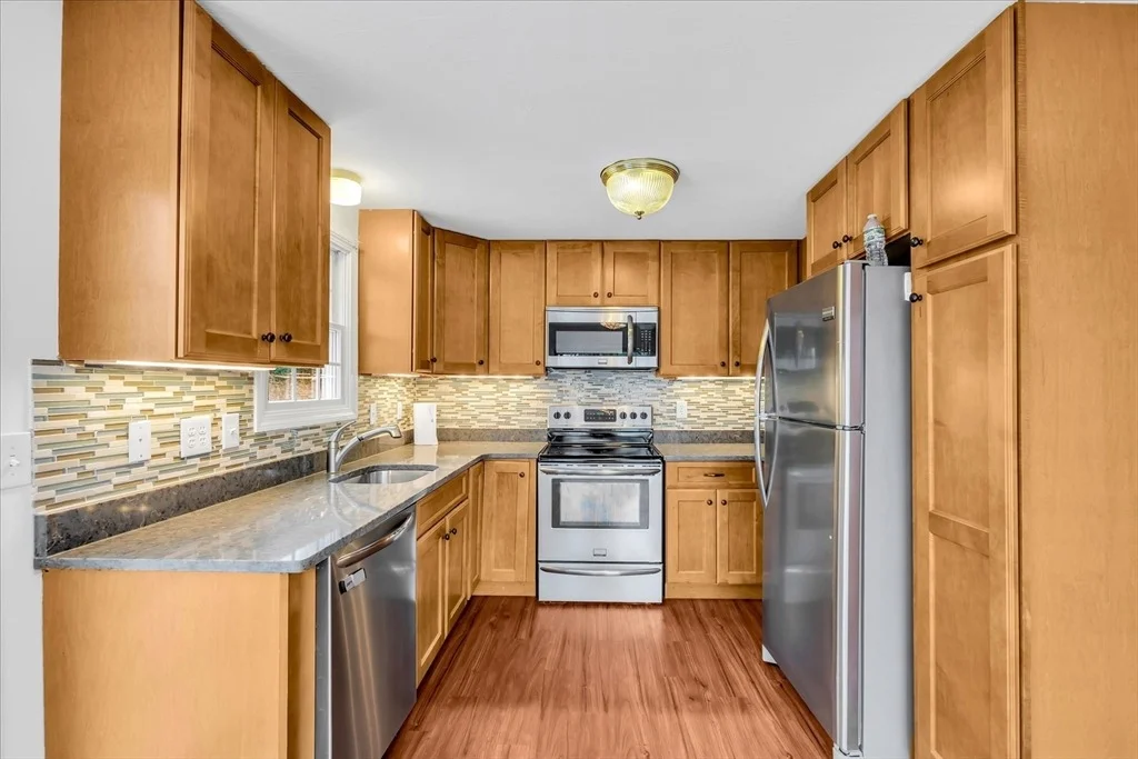 Photo of 16 Mockingbird Ln