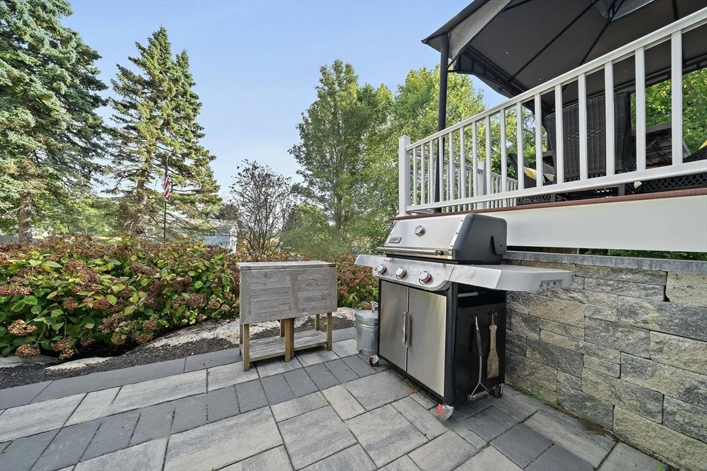 Photo of 146 Eleanor Dr