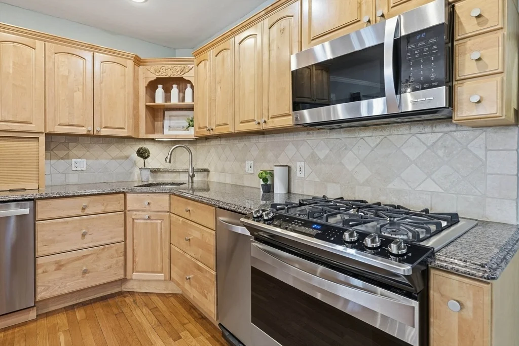 Photo of 1 Elm Ave
