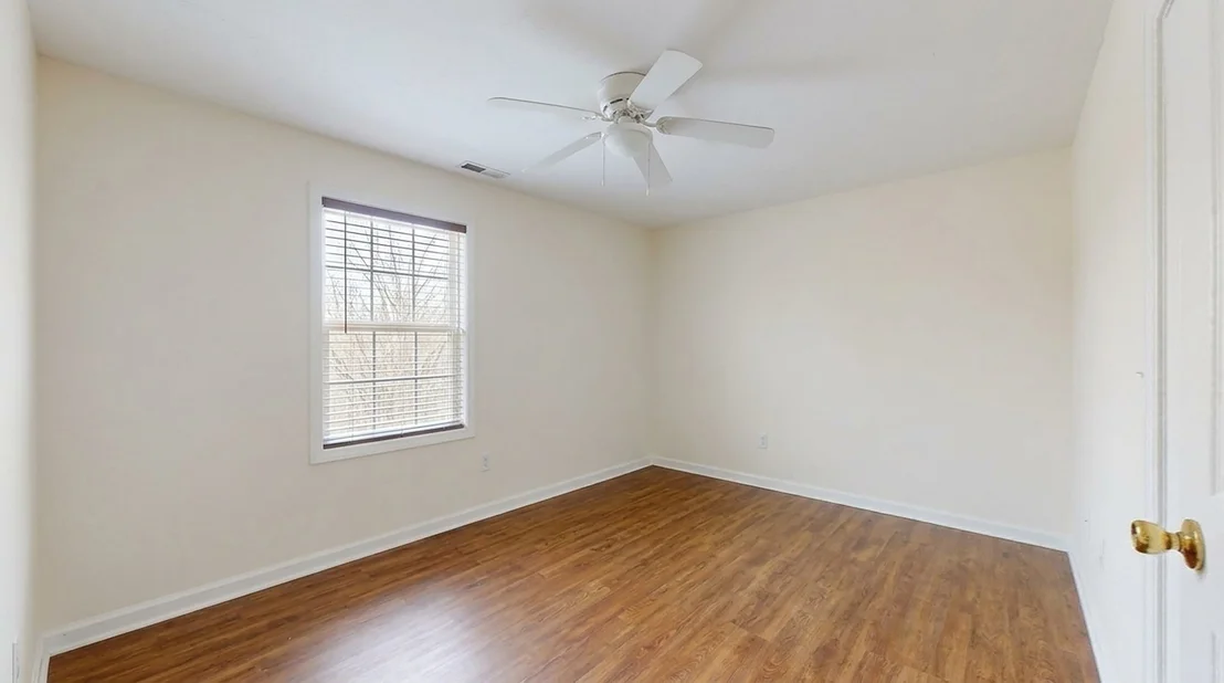 Photo of 31 Acrebrook Rd