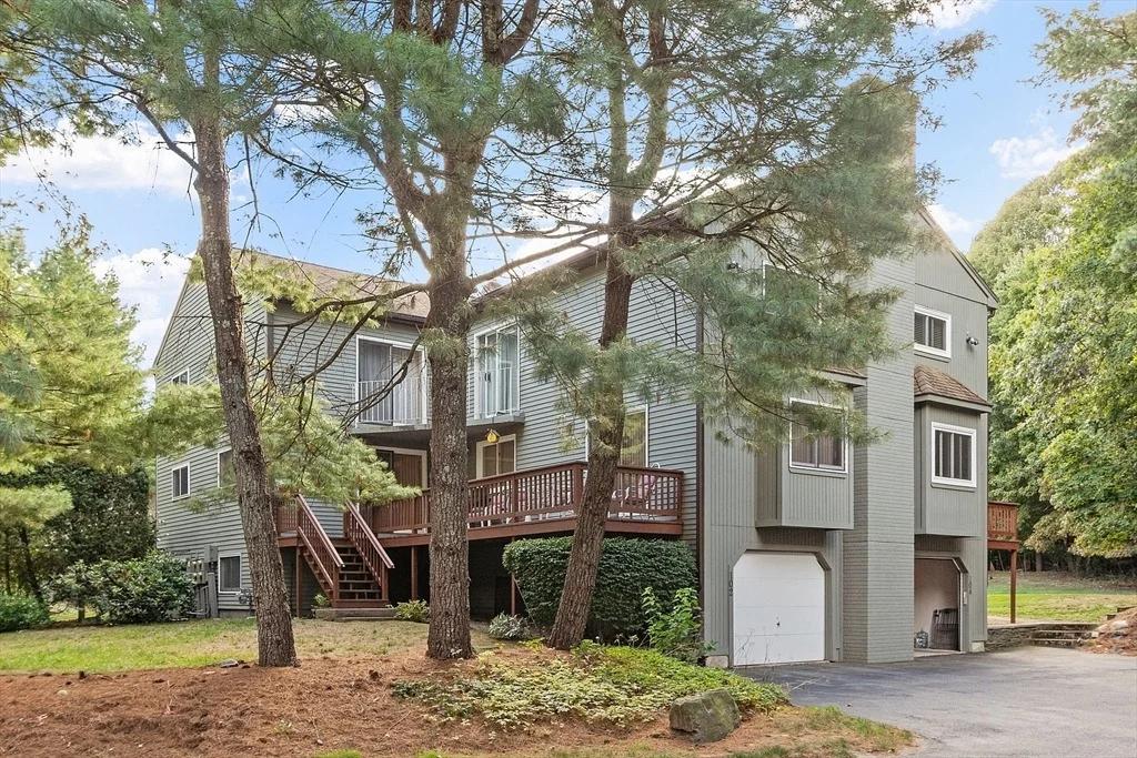 Photo of Unit 102 at 102 Captain Eames Cir
